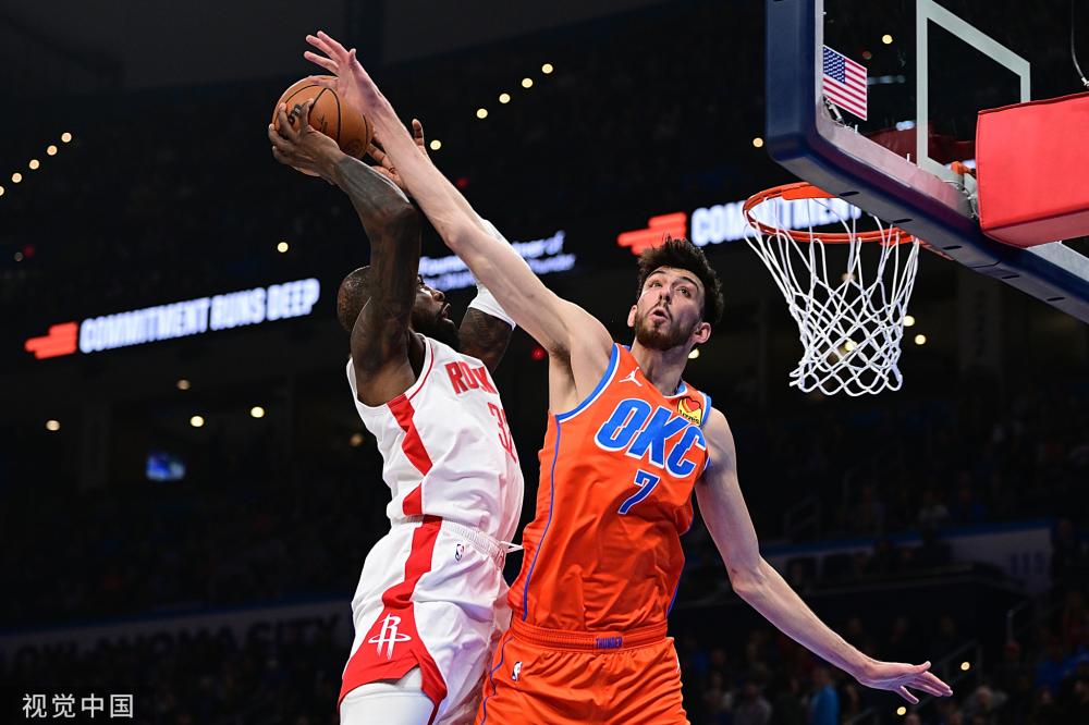 也在比赛中 也在比赛中