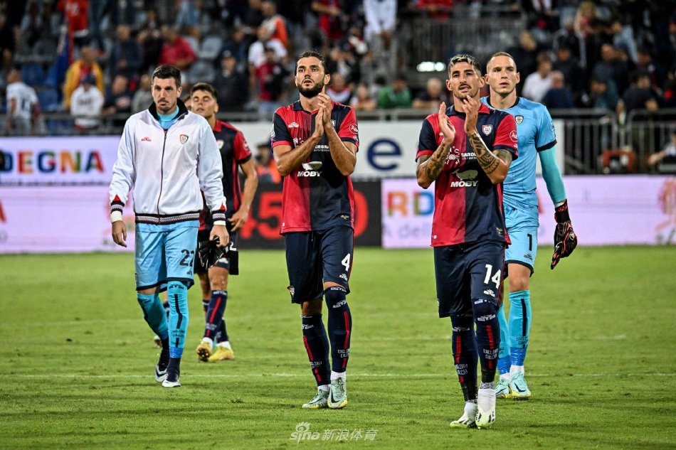 仅扭转了一 仅扭转了一