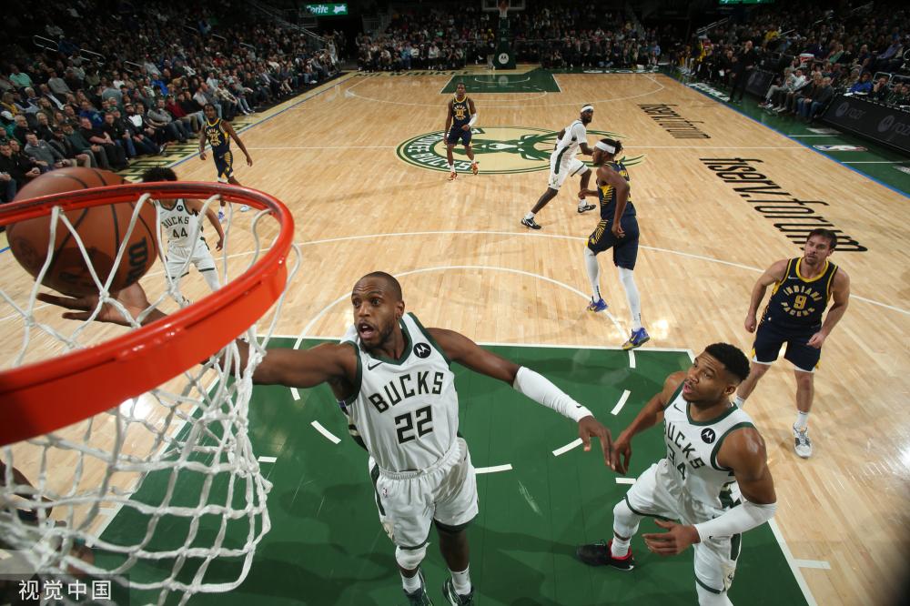 的带领下 的带领下